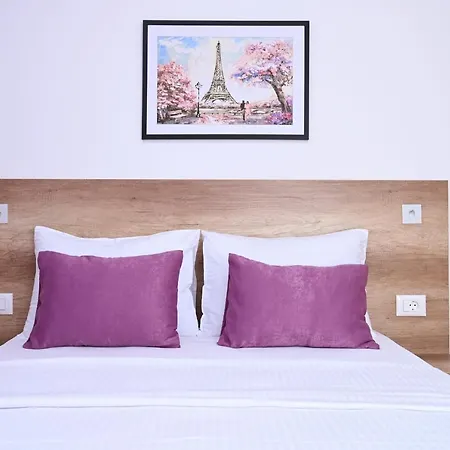 Apartmanhotel Dona, Altina 3*