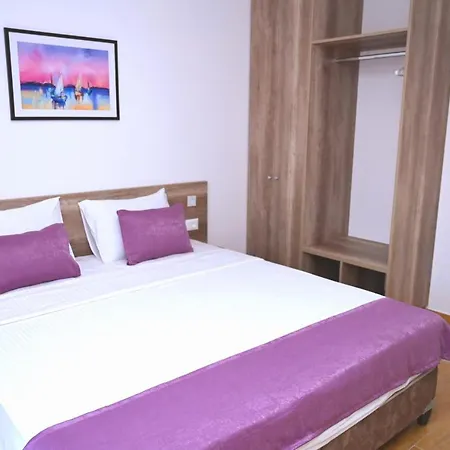 Dona, Altina Belgrade