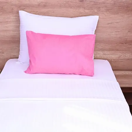 Apart Otel Dona, Altina