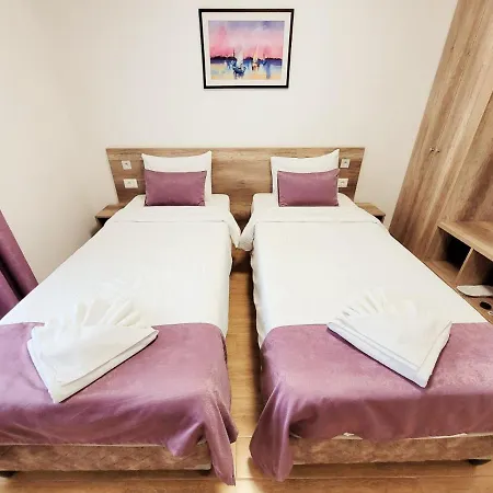 Appart hôtel Dona, Altina